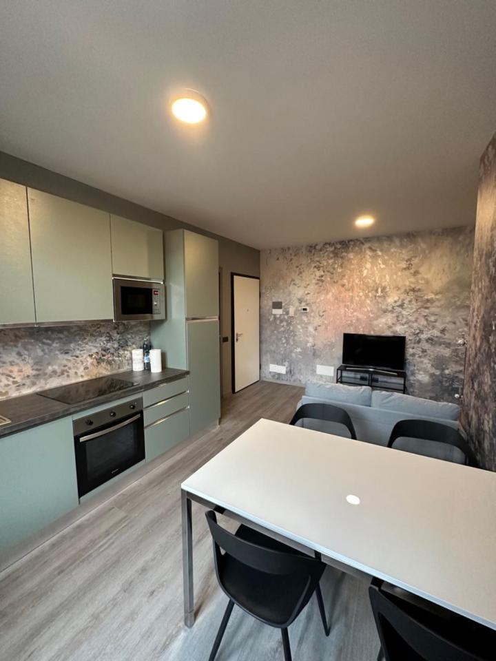 Corte Grande Apartment Lipomo Eksteriør billede