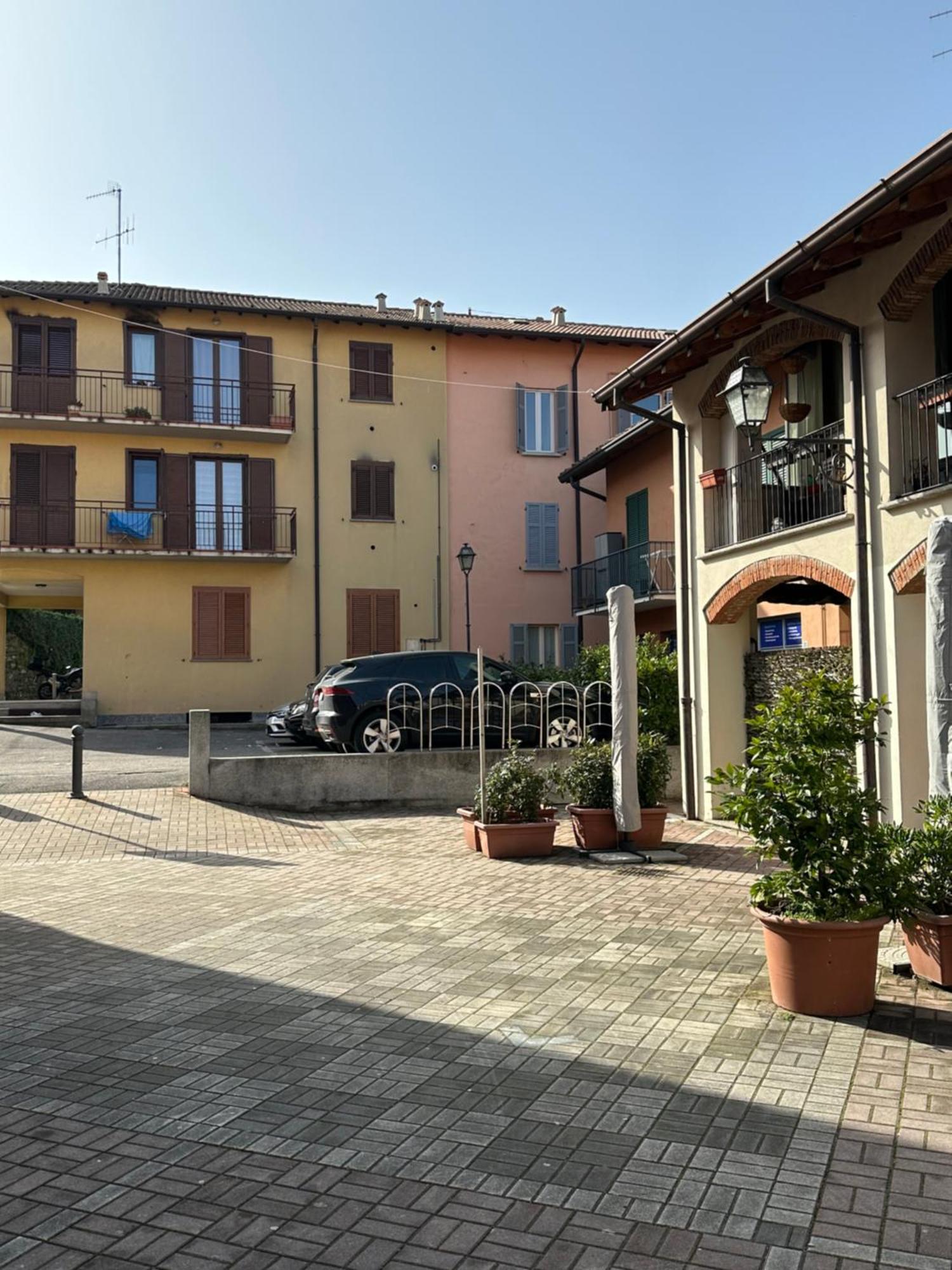 Corte Grande Apartment Lipomo Eksteriør billede